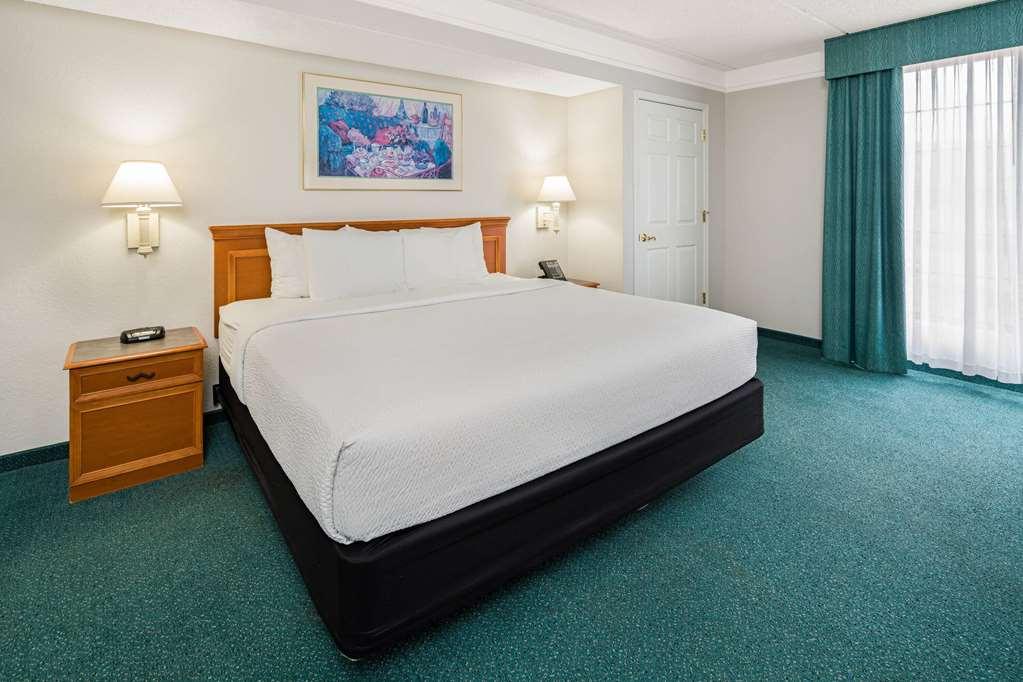 La Quinta Inn by Wyndham San Diego Vista Habitación foto